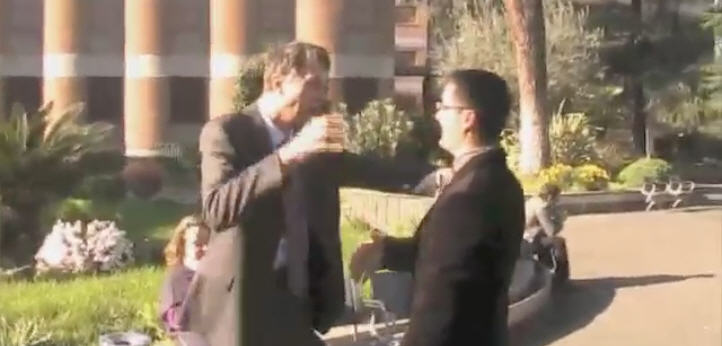 Induzione ipnotica a sorpresa con analgesia