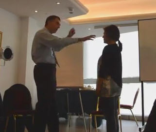 Soluzione di una paura infondata tramite regressione ipnotica